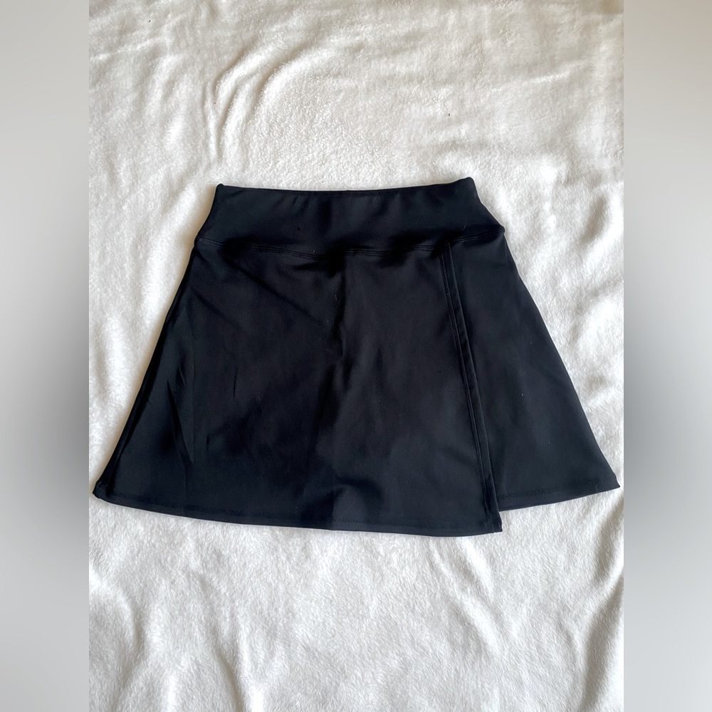 Level Up Black Skort